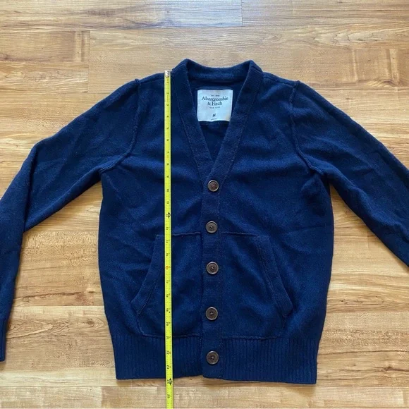 A&F Women’s M Navy Blue Grandpa Cardigan Knit Sweater Wool Cashmere Warm Winter - Picture 13 of 16